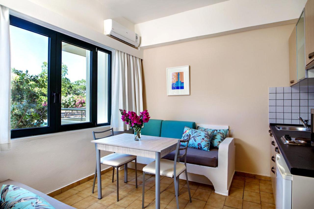 Lefka Apartments Parigoria ภายนอก รูปภาพ